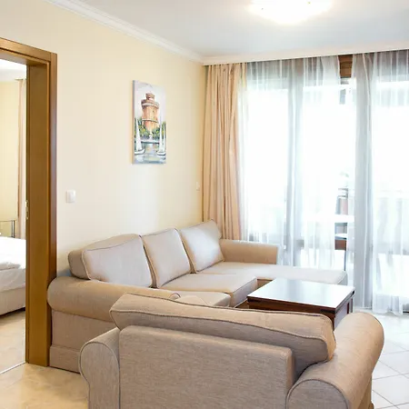 Santa Marina Village * 소조폴