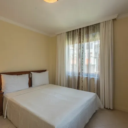 호텔 Santa Marina Village 소조폴