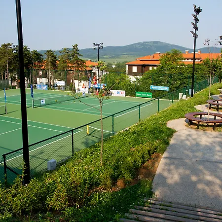 Santa Marina Village 호텔 *