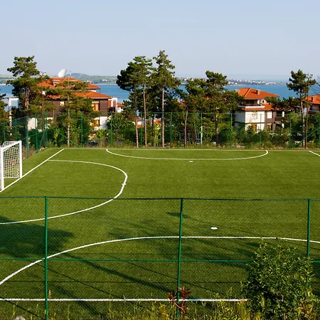 Santa Marina Village Hotel *