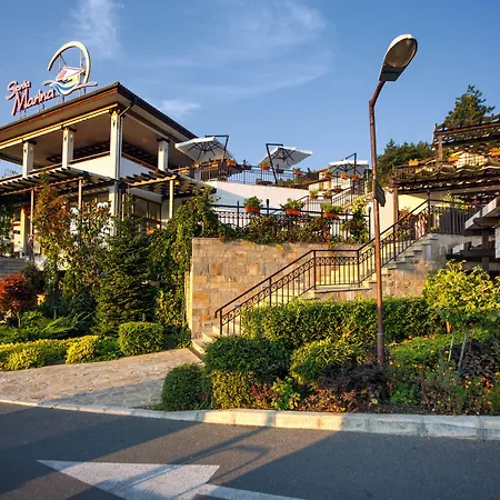 Santa Marina Village Hotel