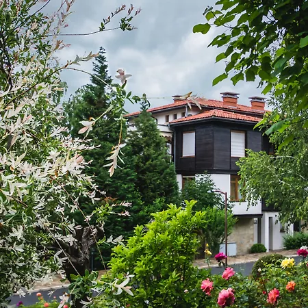 Santa Marina Village Hotel *