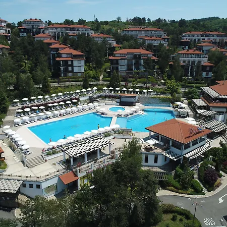 Santa Marina Village Hotel